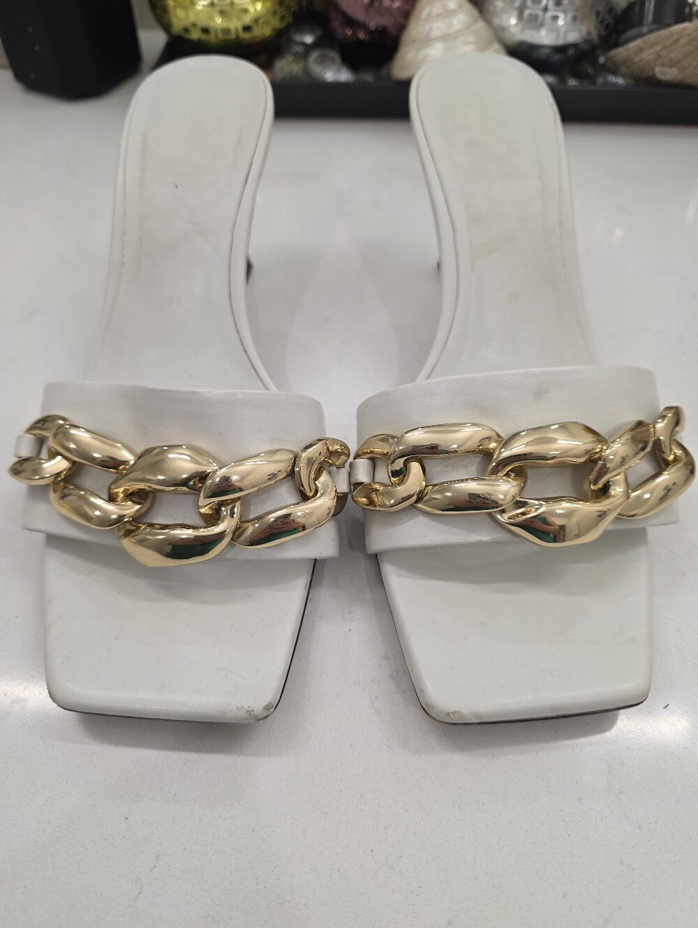 Zara Leather White Slide Mules with Gold Chain Kitten Heel Eur 37